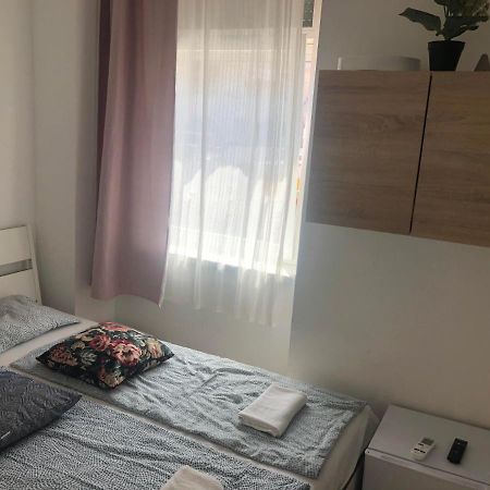 Bella Fiore Mini Rooms 3 Budapesta Exterior foto